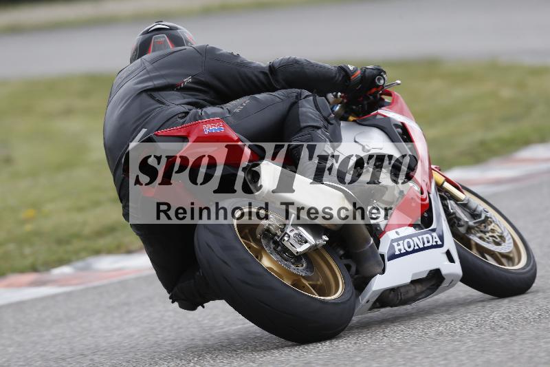 Archiv-2025/06 18.04.2025 Speer Racing ADR/Gruppe gelb/454